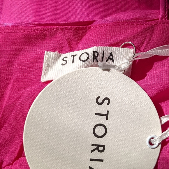 NWT Storia Fuchsia Empire Waist Satin Crepe Gown, Size Small - Picture 4 of 5